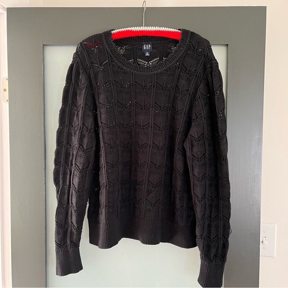 EUC GAP xl tall black sweater